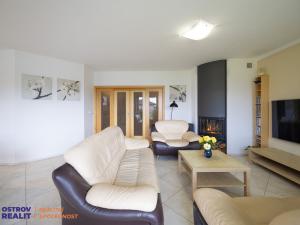 Prodej rodinného domu, Postřelmov, Růžová, 231 m2