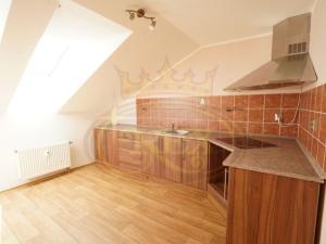 Pronájem bytu 1+1, Jaroměř - Jakubské Předměstí, Legionářská, 40 m2