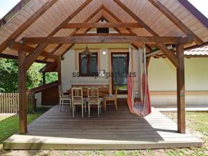 Prodej rodinného domu, Měchenice, Hlavní, 169 m2
