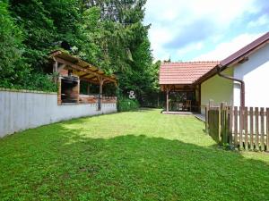 Prodej rodinného domu, Měchenice, Hlavní, 169 m2