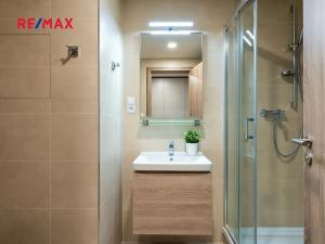 Pronájem kanceláře, Praha - Hloubětín, Poděbradská, 31 m2