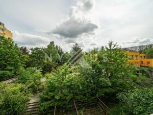 Prodej bytu 3+1, Praha - Stodůlky, Běhounkova, 74 m2