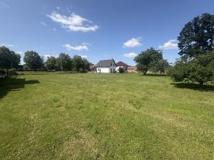 Prodej pozemku, Dlouhá Lhota, 1773 m2