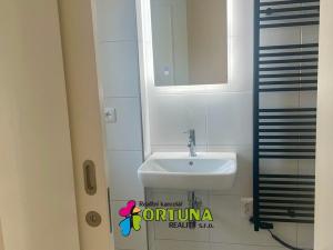 Pronájem bytu 1+1, České Budějovice, tř. 28. října, 45 m2
