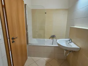 Pronájem bytu 2+kk, Praha - Stodůlky, Petržílkova, 58 m2