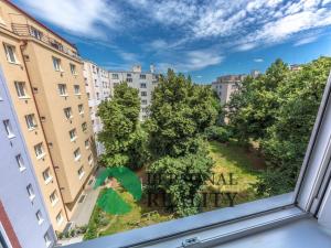 Prodej bytu 2+kk, Praha - Žižkov, Viklefova, 48 m2