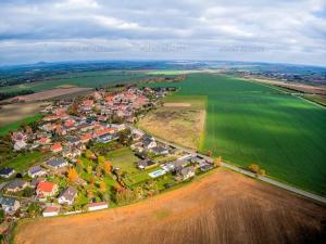 Prodej pozemku pro bydlení, Slaný, 842 m2