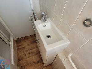 Pronájem bytu 1+1, Jablonec nad Nisou, Na Výšině, 35 m2