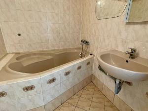 Pronájem bytu 3+1, Frýdlant, Bělíkova, 72 m2