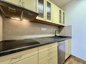 Pronájem bytu 2+kk, Kutná Hora, Opletalova, 42 m2