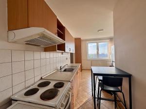 Pronájem bytu 2+kk, Chrudim, Strojařů, 35 m2