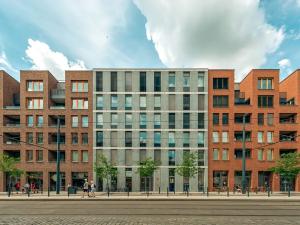 Pronájem garážového stání, Praha - Smíchov, Nádražní, 12 m2