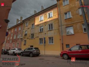 Prodej bytu 3+1, Cheb, Růžová, 63 m2