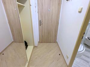 Prodej bytu 1+1, Praha - Písnice, Na okruhu, 31 m2