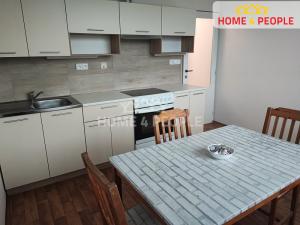Pronájem bytu 1+1, Spálené Poříčí, Zámecká, 39 m2