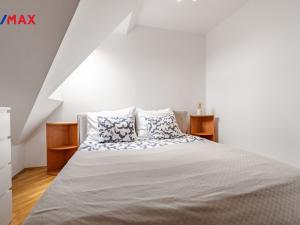 Prodej bytu 2+kk, Praha - Vinohrady, Slezská, 52 m2