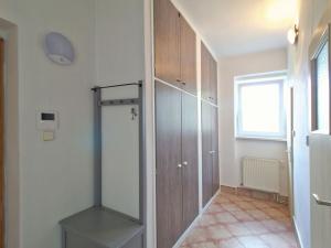 Pronájem bytu 2+1, Plzeň - Jižní Předměstí, Tělocvičná, 65 m2