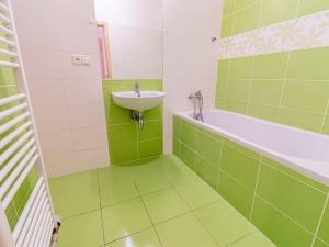 Pronájem bytu 3+kk, Prostějov, Koželuhova, 79 m2