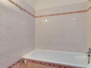 Prodej bytu 3+kk, Praha - Háje, Nešporova, 63 m2