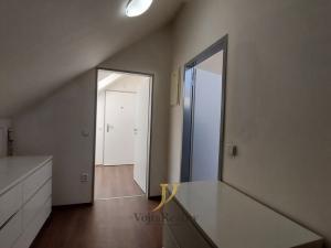 Pronájem bytu 1+kk, Brno - Královo Pole, Palackého třída, 43 m2