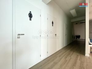 Pronájem obchodního prostoru, Uherské Hradiště, Masarykovo náměstí, 103 m2