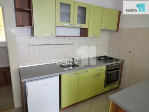 Pronájem bytu 1+kk, Plzeň - Doubravka, Habrmannovo náměstí, 33 m2