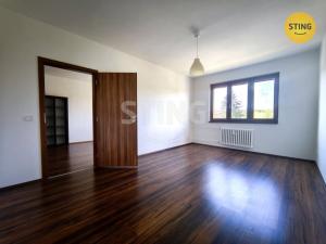 Pronájem bytu 3+1, Jihlava, U Hřbitova, 74 m2