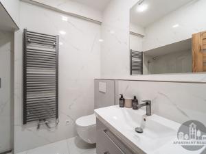 Pronájem bytu 2+kk, Praha - Karlín, Sokolovská, 40 m2
