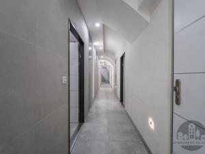 Pronájem bytu 2+kk, Praha - Karlín, Sokolovská, 40 m2