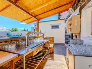 Prodej výrobních prostor, Paskov, 1488 m2