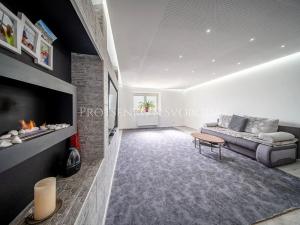 Prodej rodinného domu, Trhové Sviny, 379 m2