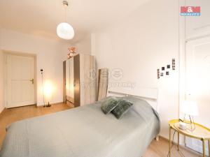 Prodej bytu 2+kk, Praha - Vinohrady, V Horní Stromce, 45 m2