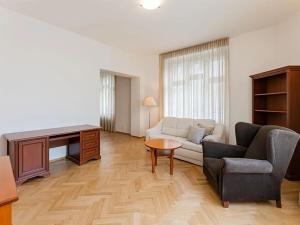 Pronájem bytu 3+1, Praha - Vinohrady, Chorvatská, 137 m2