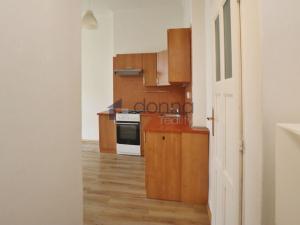 Pronájem bytu 2+kk, Praha, Plaská, 42 m2