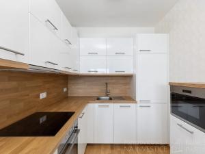 Pronájem bytu 2+kk, Praha - Holešovice, Argentinská, 52 m2