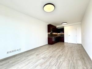 Pronájem bytu 1+kk, Otrokovice - Kvítkovice, Příčná, 39 m2