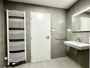 Pronájem bytu 1+kk, Otrokovice - Kvítkovice, Příčná, 39 m2