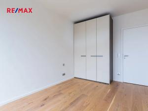 Prodej bytu 3+kk, Praha - Libeň, Menclova, 101 m2