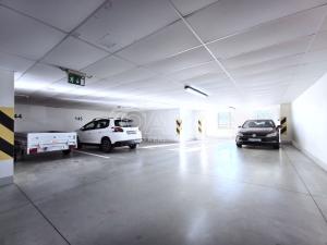 Pronájem bytu 1+kk, Praha - Modřany, Vorařská, 55 m2