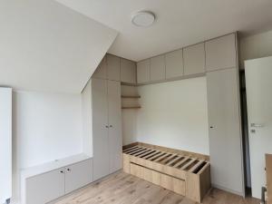 Pronájem bytu 1+kk, Praha - Strašnice, Strančická, 20 m2