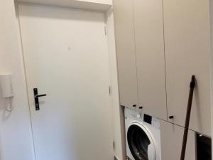 Pronájem bytu 1+kk, Praha - Strašnice, Strančická, 20 m2