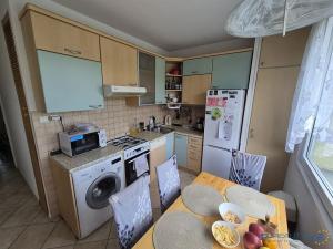 Pronájem bytu 4+1, Náchod, Běloveská, 79 m2