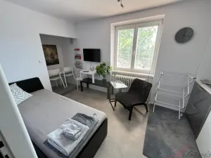 Pronájem bytu 1+kk, Ostrava - Poruba, nábřeží Svazu protifašistických bojovníků, 20 m2