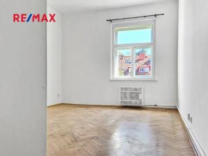 Pronájem bytu 1+1, Praha - Smíchov, Fráni Šrámka, 47 m2