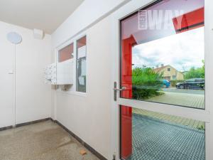 Prodej bytu 2+1, Praha - Miškovice, Polabská, 45 m2
