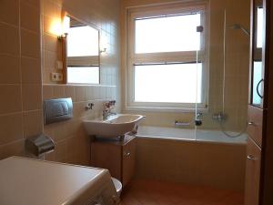 Pronájem bytu 3+kk, Praha - Vinohrady, U Zvonařky, 96 m2