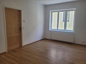 Pronájem bytu 3+kk, Tábor, Koželužská, 77 m2