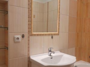 Pronájem bytu 3+kk, Tábor, Koželužská, 77 m2