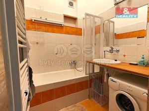 Pronájem bytu 2+1, Praha - Bubeneč, Eliášova, 88 m2