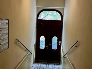 Dražba bytu 3+1, Praha - Vinohrady, Šumavská, 93 m2